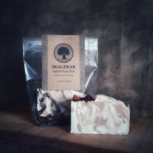 SKAGERAK – Pink Clay & Grapefruit